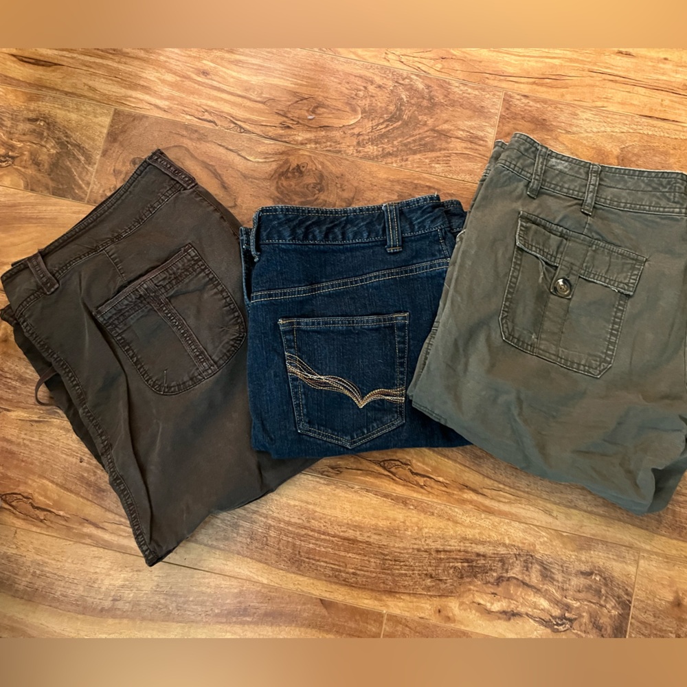 🏖️ Ladies Size 14 Bundle: Shorts and Skirt